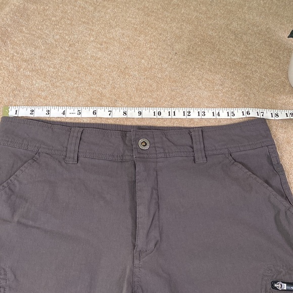 Gerry Shorts Mens Gray Cargo Stretch Outdoor Zip Pockets Rayon Comfort (Size 34) - Picture 8 of 9